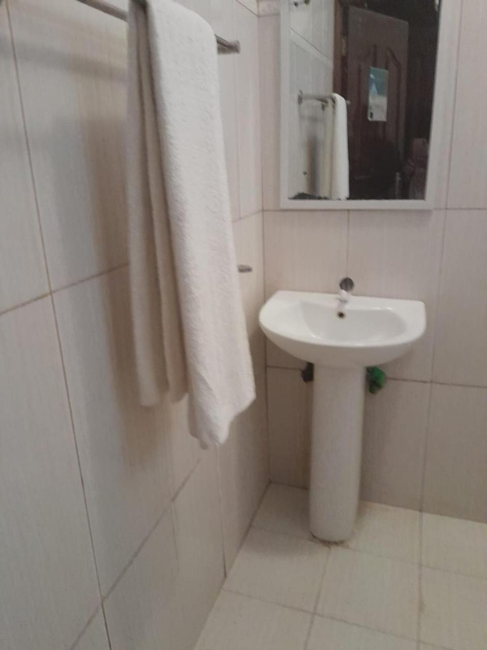 Pk Ocean Apartment มอมบาซา ภายนอก รูปภาพ